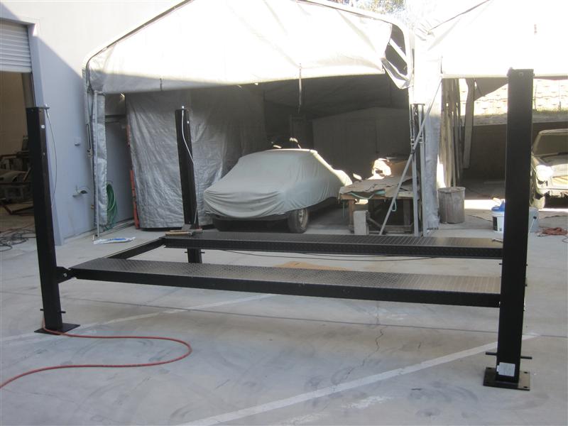 9-24-12: Classic Showcase Adds 3 New Four-Post Car Lifts (image 3of9)
