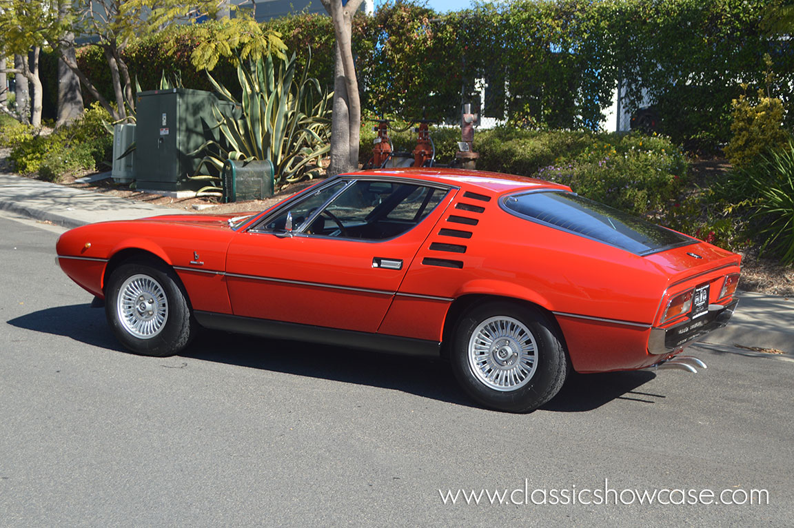 1971 Alfa Romeo Montreal (by Bertone)