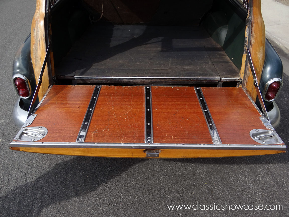 1951 Buick Roadmaster Estate Wagon