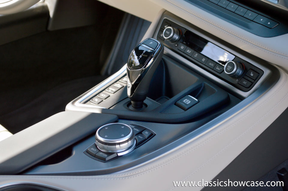 2014 BMW i8 Coupe