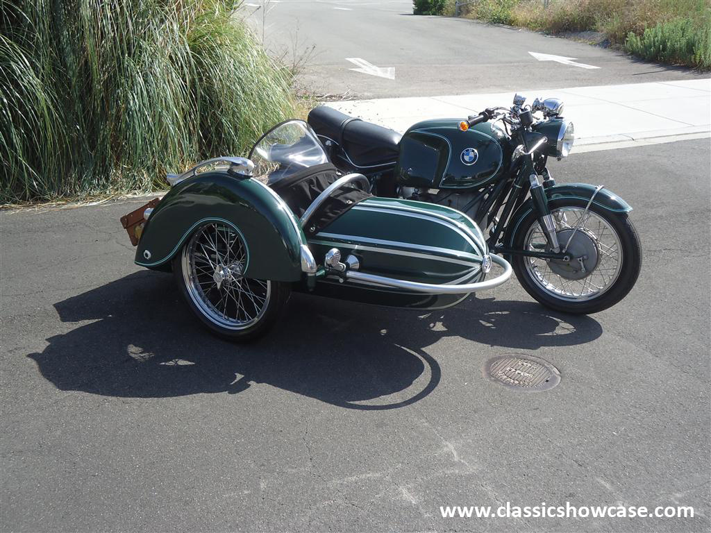 1968 BMW R60/2 With a Steib S350 Sport Chair