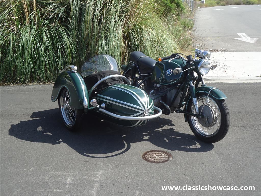 1968 BMW R60/2 With a Steib S350 Sport Chair