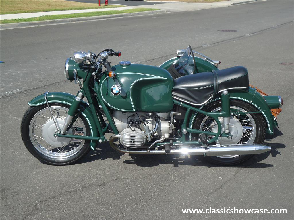 1968 BMW R60/2 With a Steib S350 Sport Chair