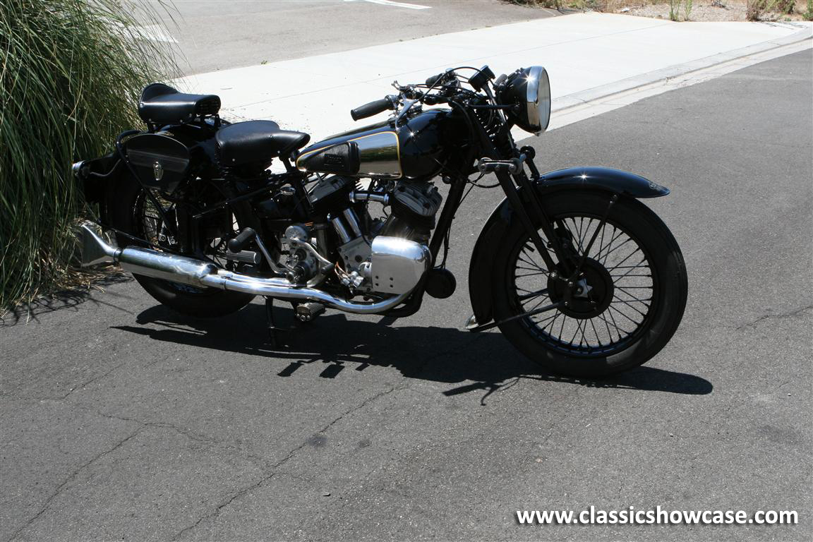 1939 Brough Superior 11.50 V-TWIN