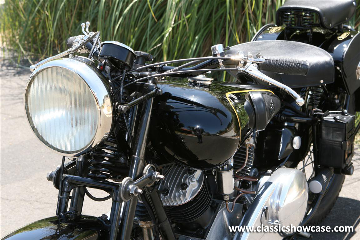 1939 Brough Superior 11.50 V-TWIN