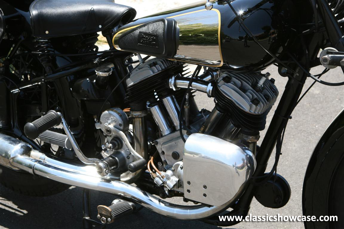 1939 Brough Superior 11.50 V-TWIN