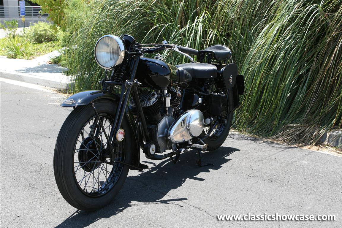 1939 Brough Superior 11.50 V-TWIN