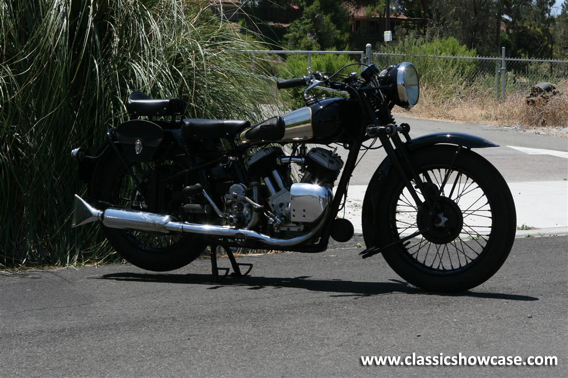 1939 Brough Superior 11.50 V-TWIN