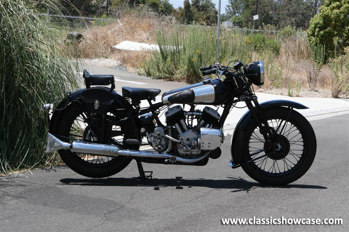 1939 Brough Superior 11.50 V-TWIN