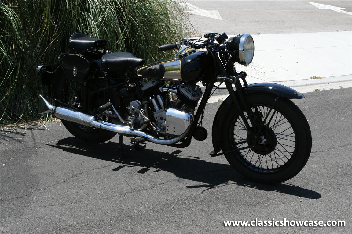 1939 Brough Superior 11.50 V-TWIN