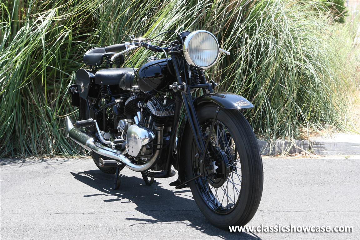 1939 Brough Superior 11.50 V-TWIN