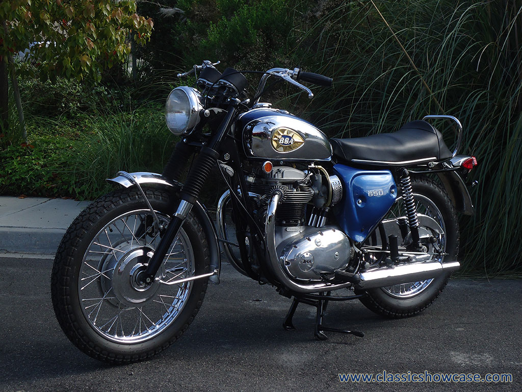 1970 BSA 650 Lightning