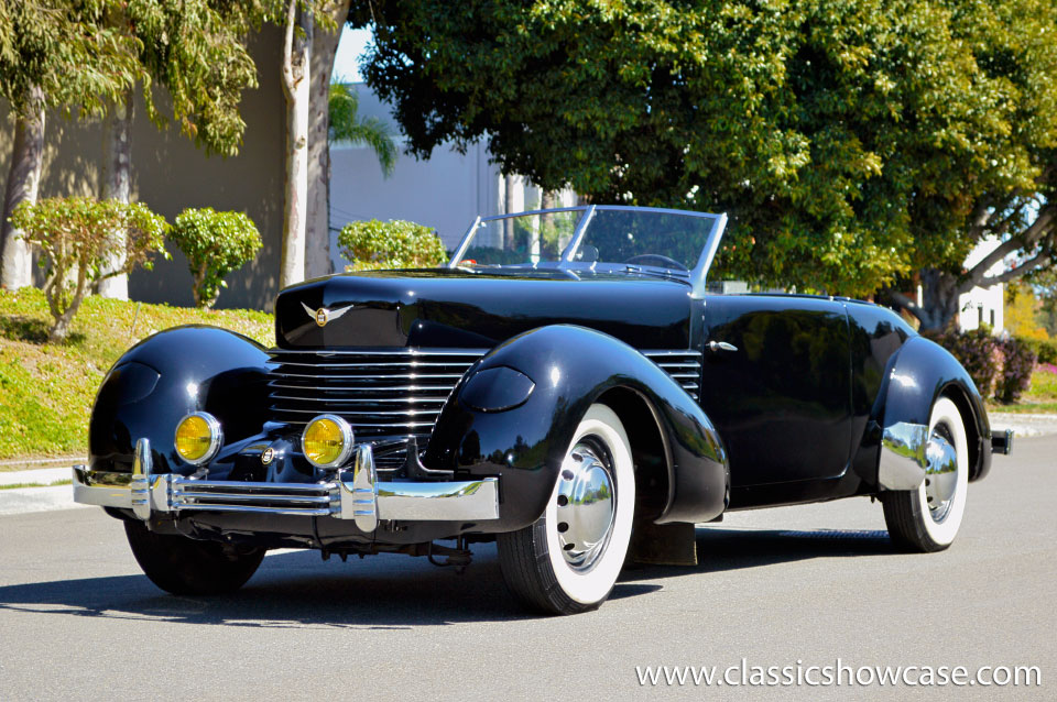 1937 Cord 812 Phaeton