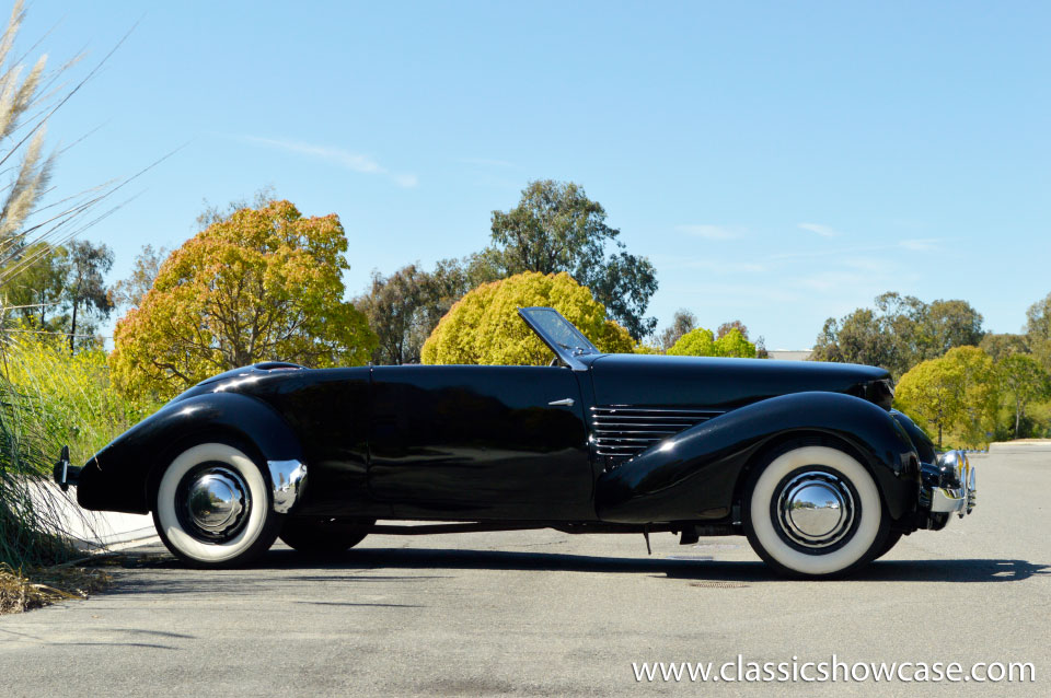 1937 Cord 812 Phaeton