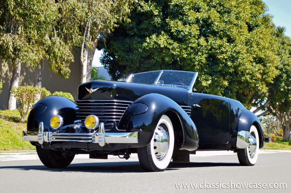 1937 Cord 812 Phaeton