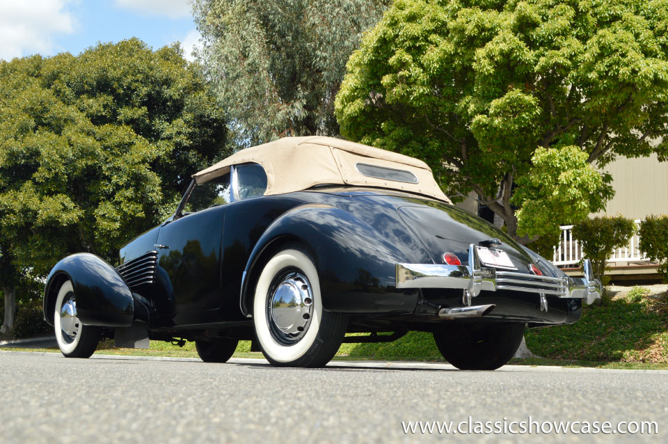 1937 Cord 812 Phaeton