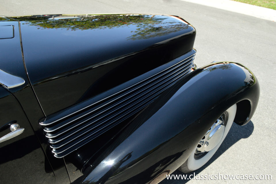 1937 Cord 812 Phaeton