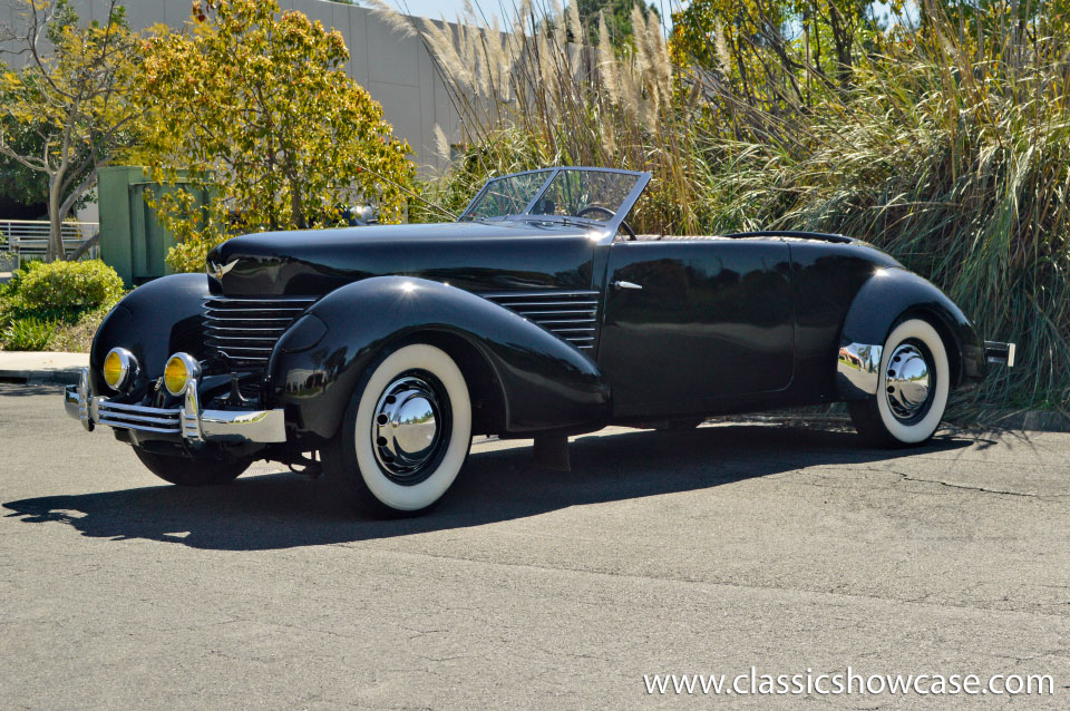 1937 Cord 812 Phaeton