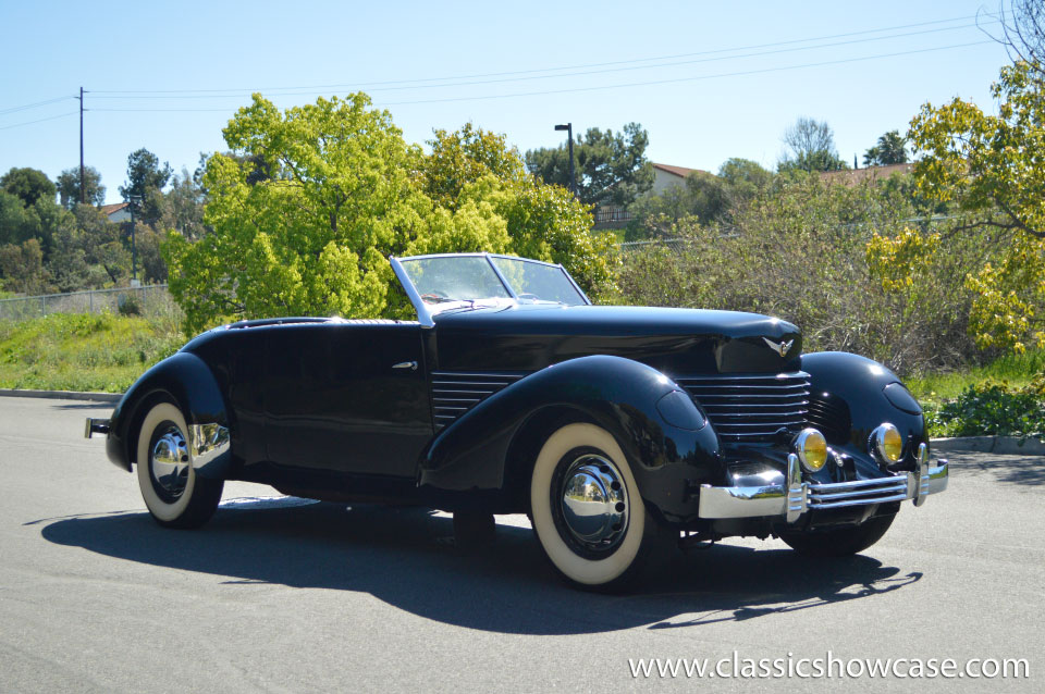 1937 Cord 812 Phaeton