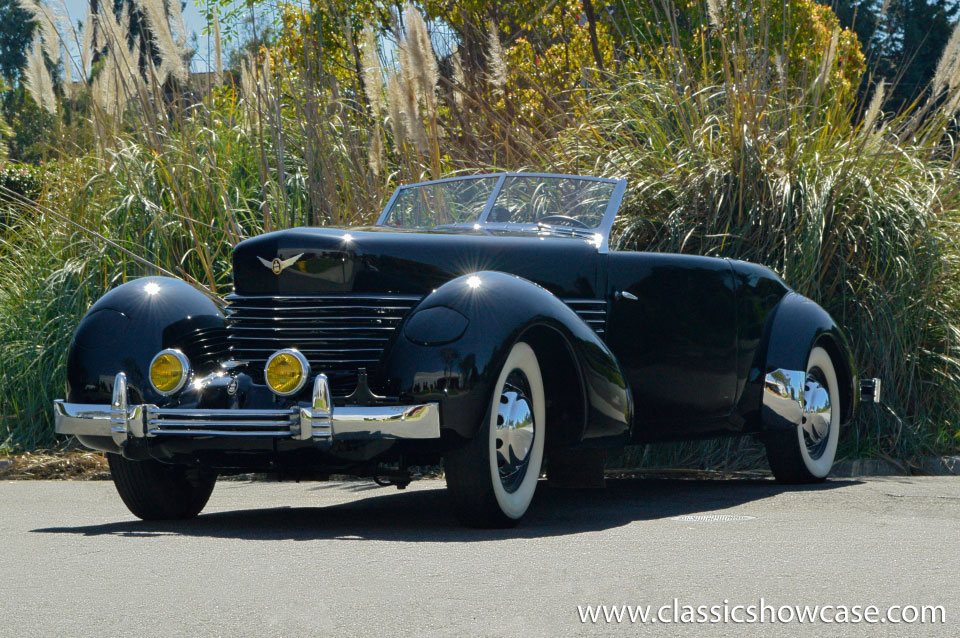 1937 Cord 812 Phaeton