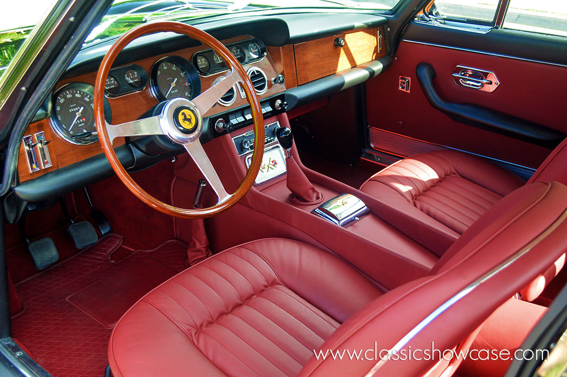 1967 Ferrari 330 GT 2+2 Coupé