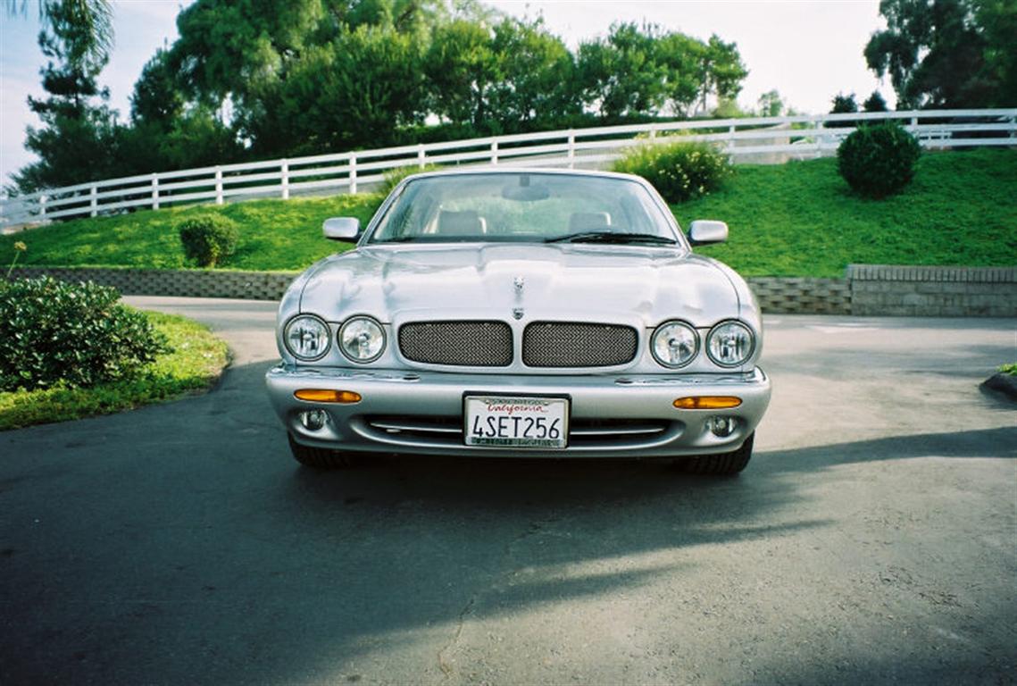 2001 Jaguar XJR Sedan