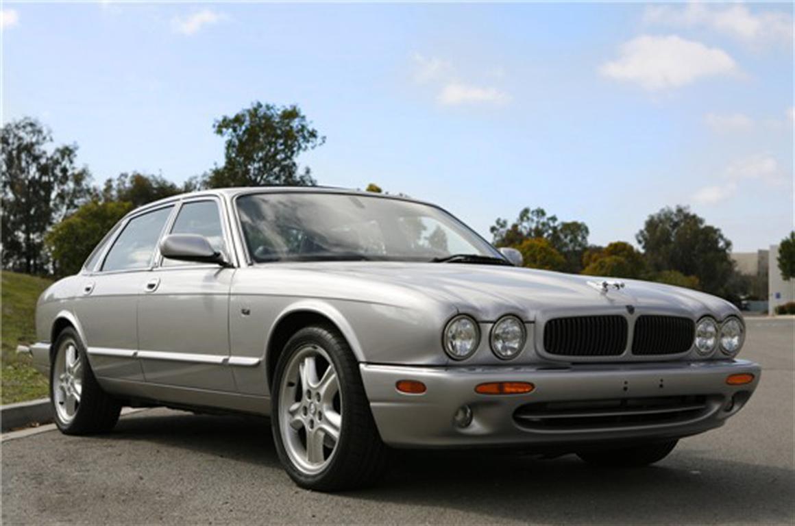 2003 Jaguar XJ8 Sport Sedan