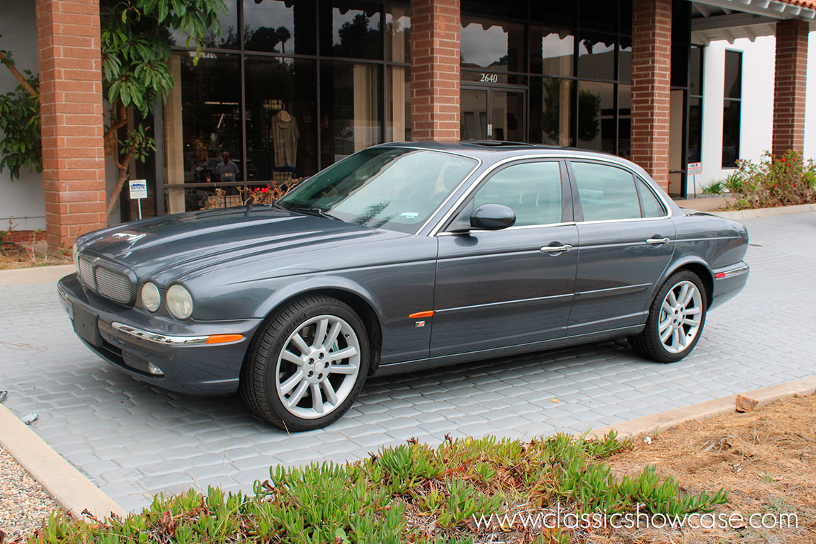 2004 Jaguar XJR Sport Sedan