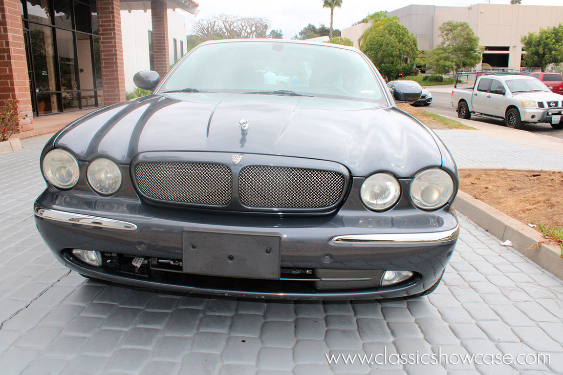 2004 Jaguar XJR Sport Sedan