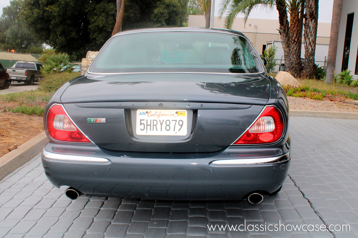 2004 Jaguar XJR Sport Sedan