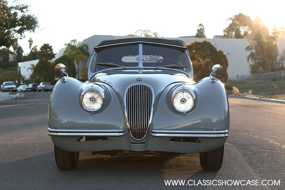 1952 Jaguar XK-120 3.4 Roadster