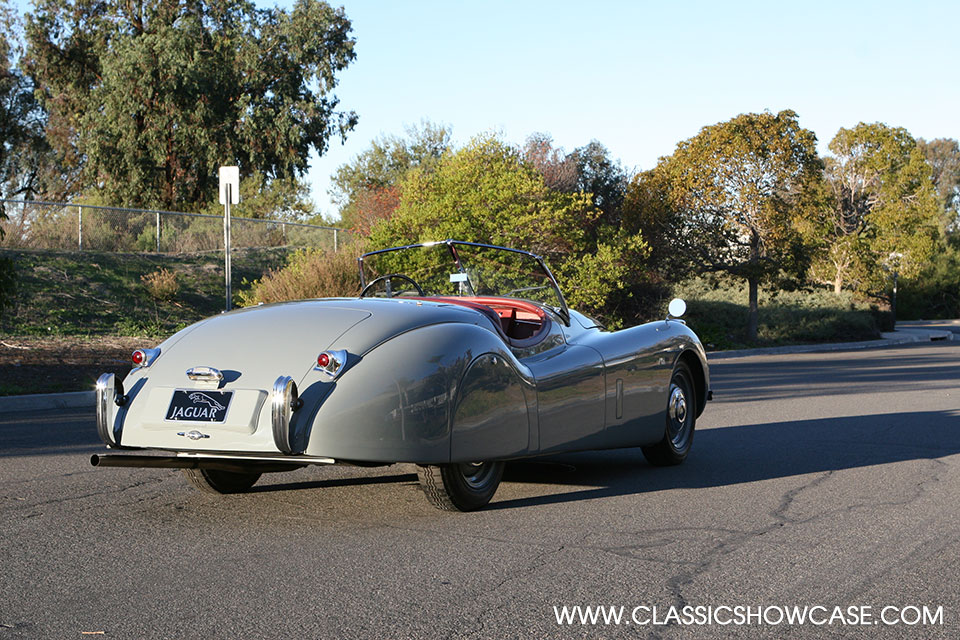 1952 Jaguar XK-120 3.4 Roadster