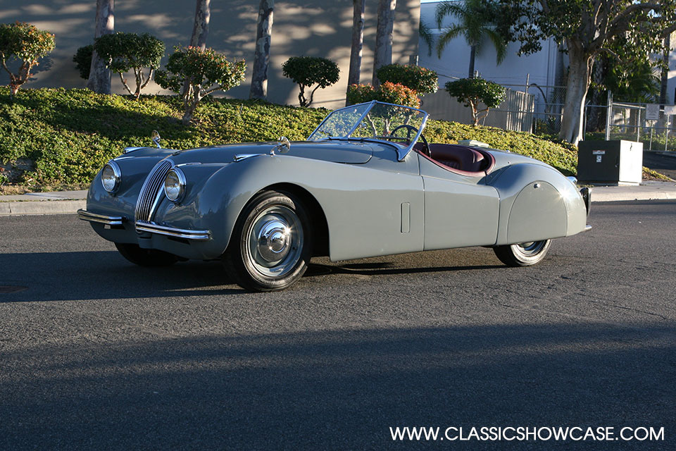 1952 Jaguar XK-120 3.4 Roadster