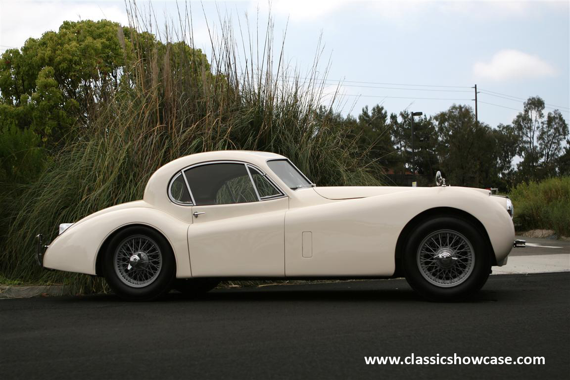 1952 Jaguar XK 120 FHC