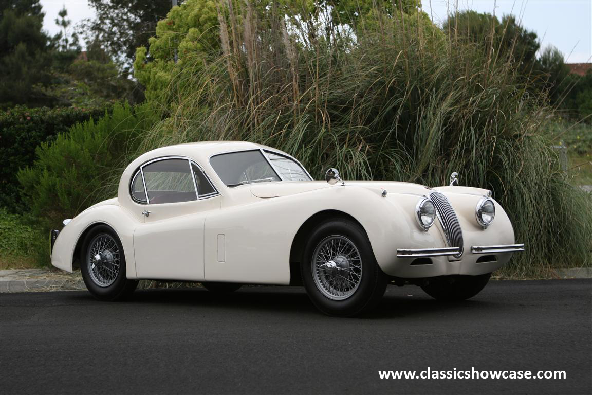 1952 Jaguar XK 120 FHC