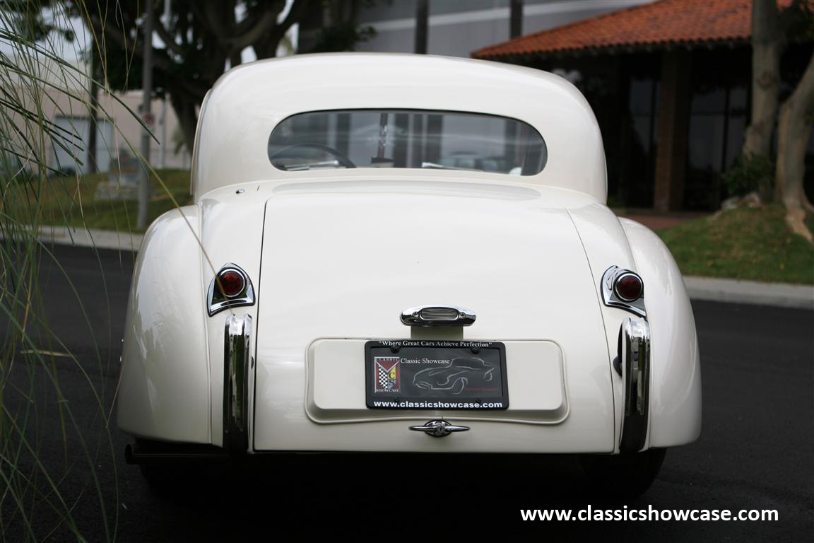 1952 Jaguar XK 120 FHC