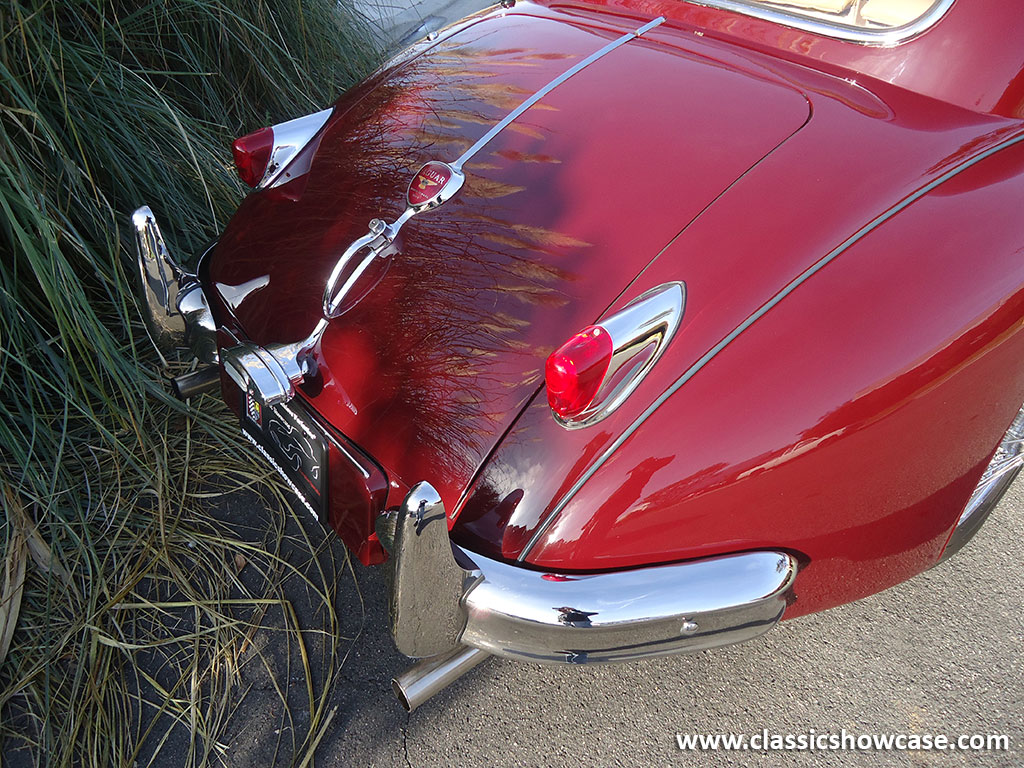 1955 Jaguar XK-140 MC FHC