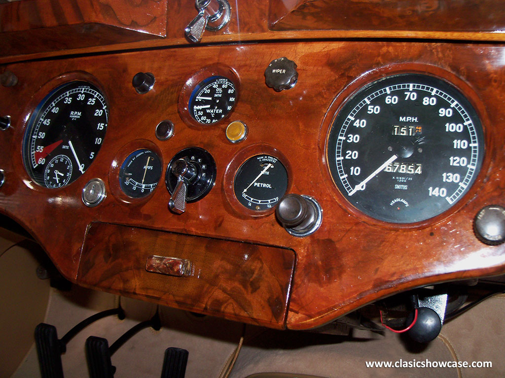 1956 Jaguar XK-140 SE DHC