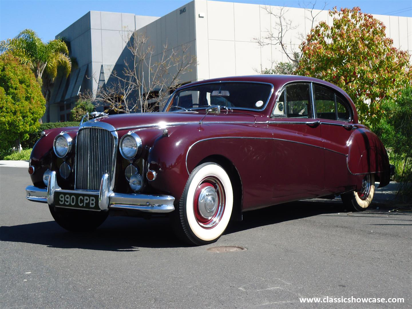 1958 Jaguar MK IX Sedan