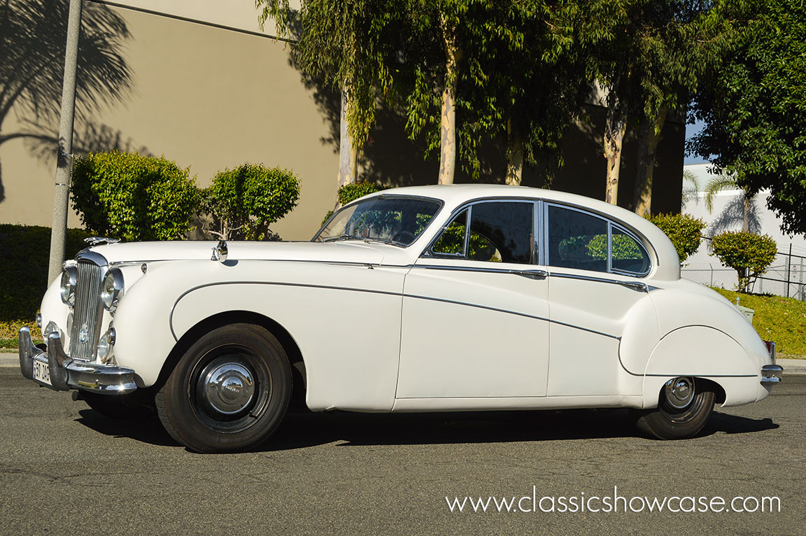 1959 Jaguar Mark IX 3.8 Saloon