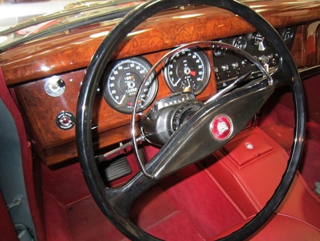 1960 Jaguar Mark II 3.8 Sedan
