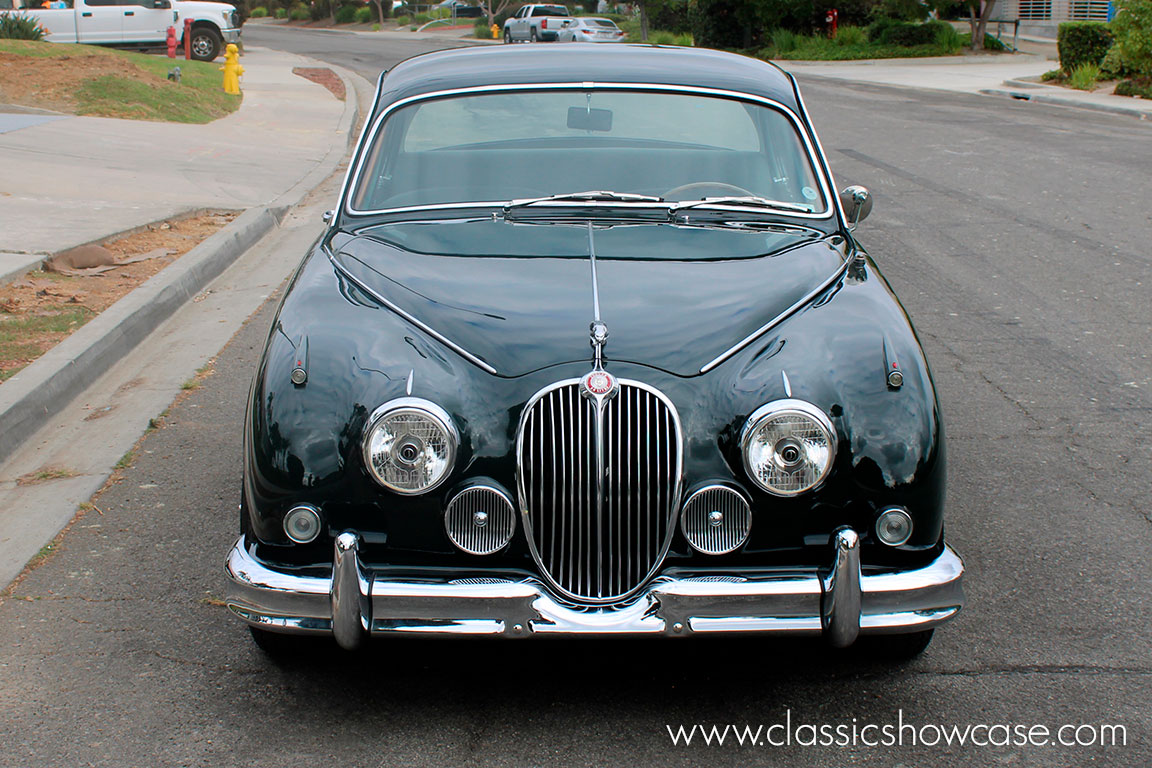 1960 Jaguar Mark II 3.8 Sedan