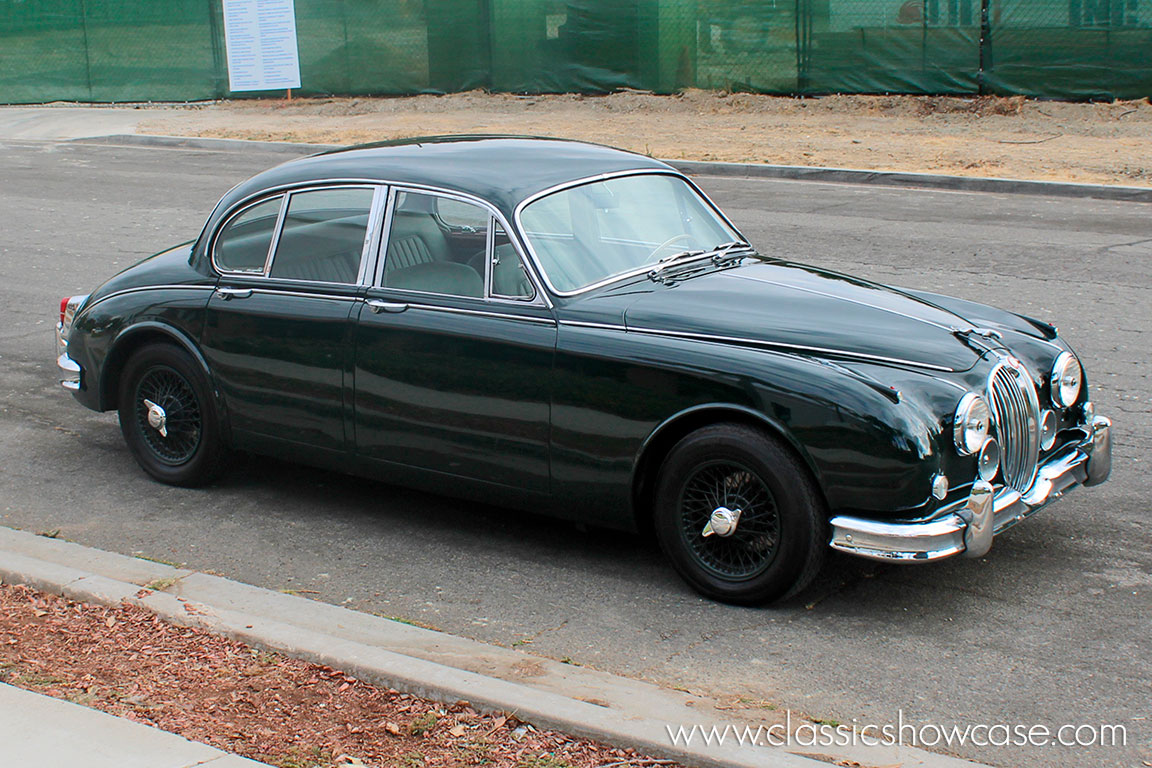 1960 Jaguar Mark II 3.8 Sedan