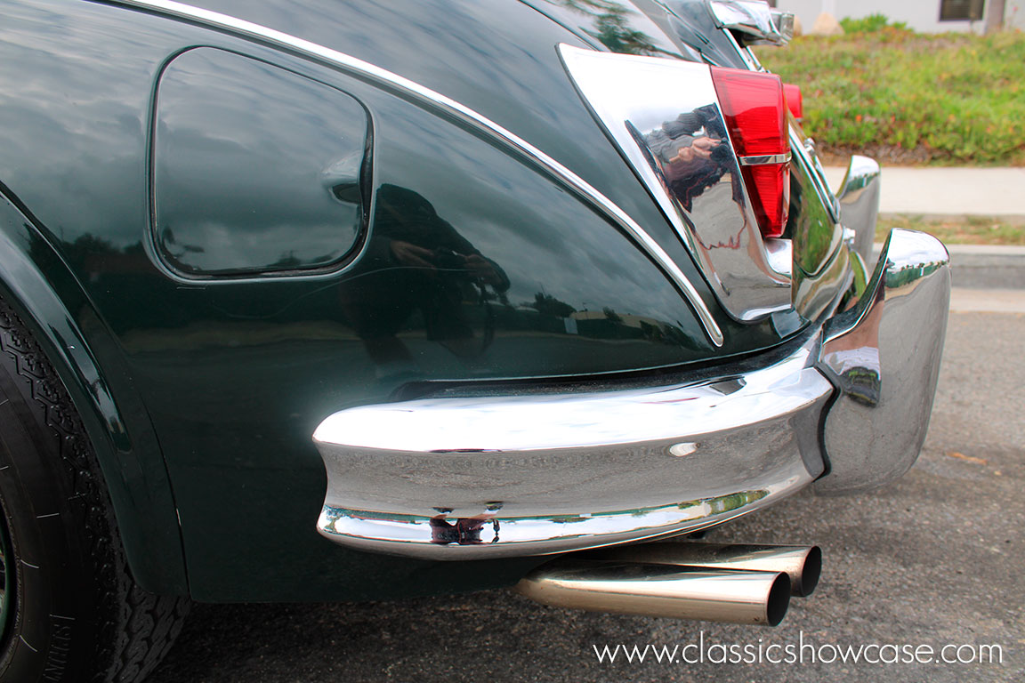 1960 Jaguar Mark II 3.8 Sedan