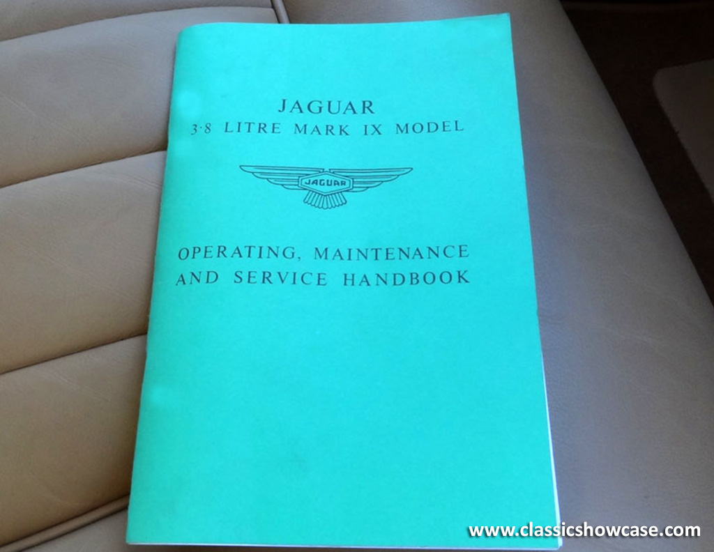1960 Jaguar Mark IX 3.8 Sedan