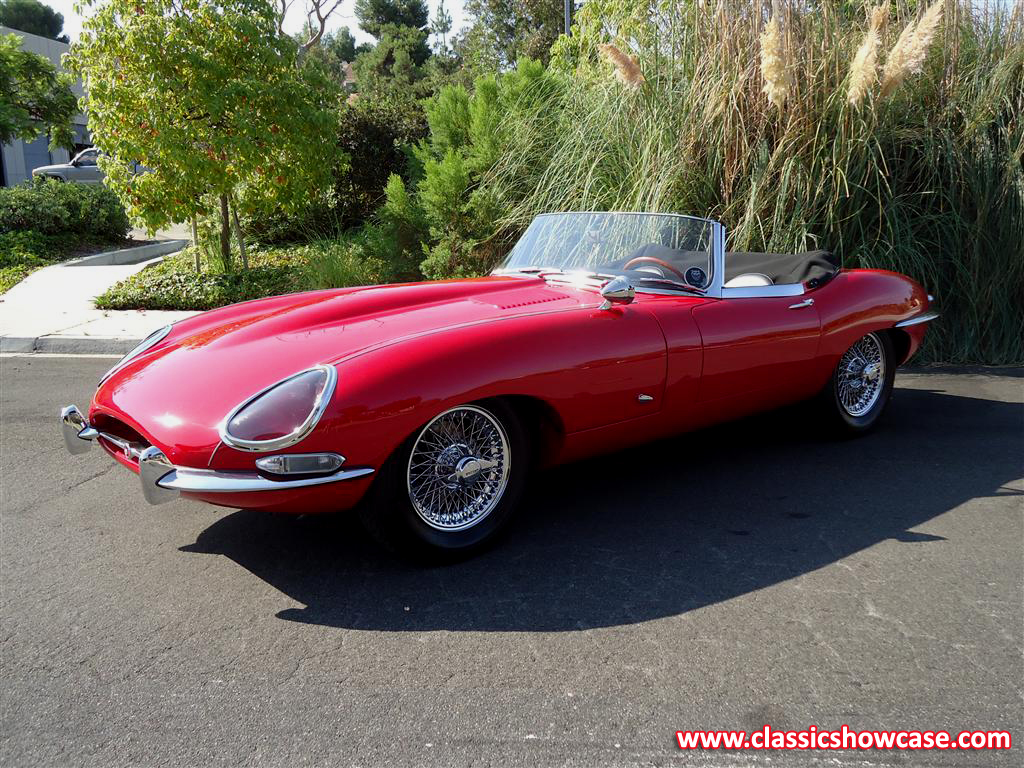 1961 Jaguar XKE 3.8 OTS, Outside Bonnet Latch