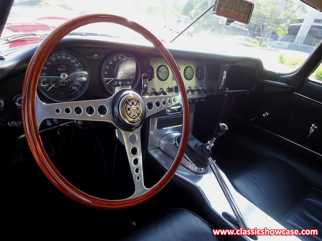 1961 Jaguar XKE 3.8 OTS, Outside Bonnet Latch