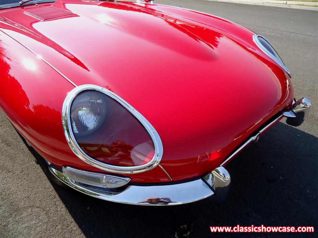 1961 Jaguar XKE 3.8 OTS, Outside Bonnet Latch