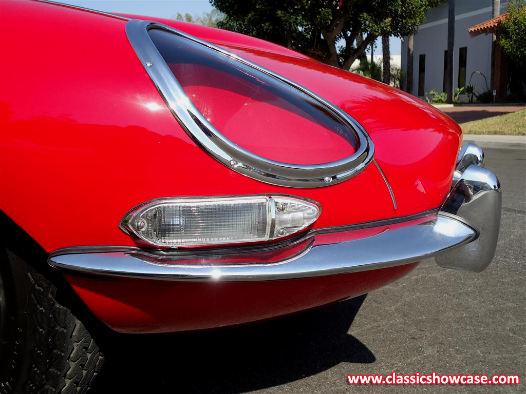 1961 Jaguar XKE 3.8 OTS, Outside Bonnet Latch