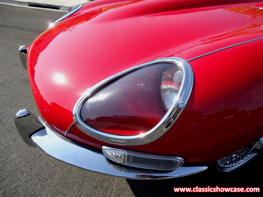 1961 Jaguar XKE 3.8 OTS, Outside Bonnet Latch